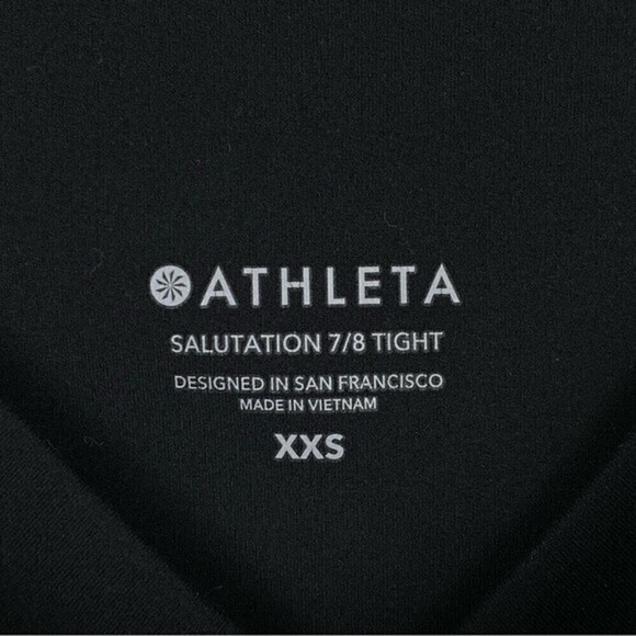 Athleta Salutation Stash Pocket Twist 7/8 Leggings Black Size XXS - Picture 8 of 9